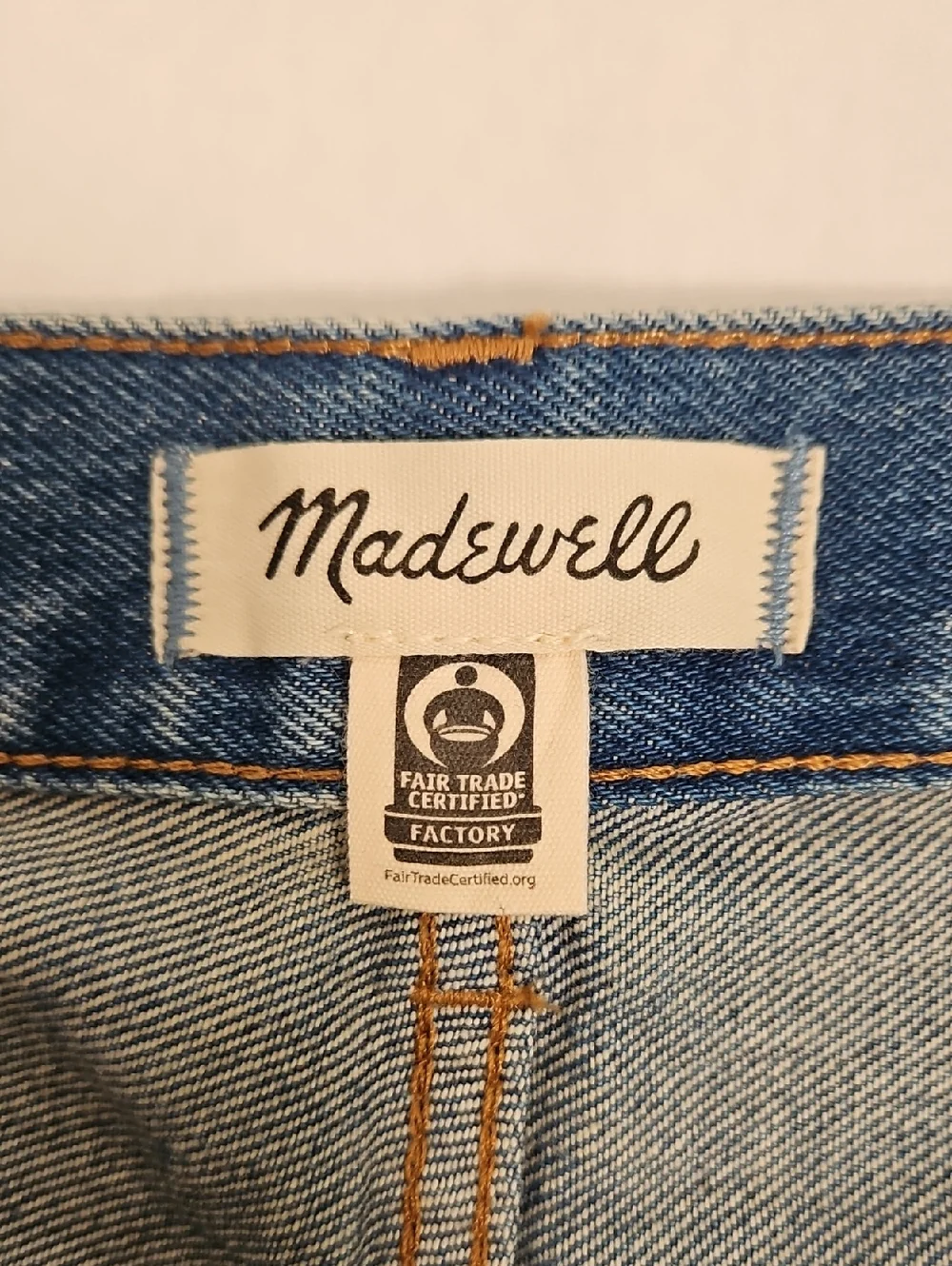 Madewell The Relaxed Denim Shorts Kelton Wash Raw Hem High Rise Size 28